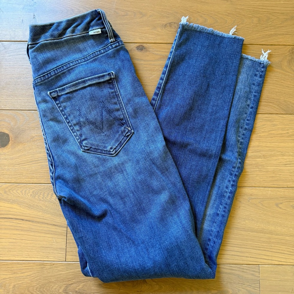 Mother High Waisted Looker Ankle Fray